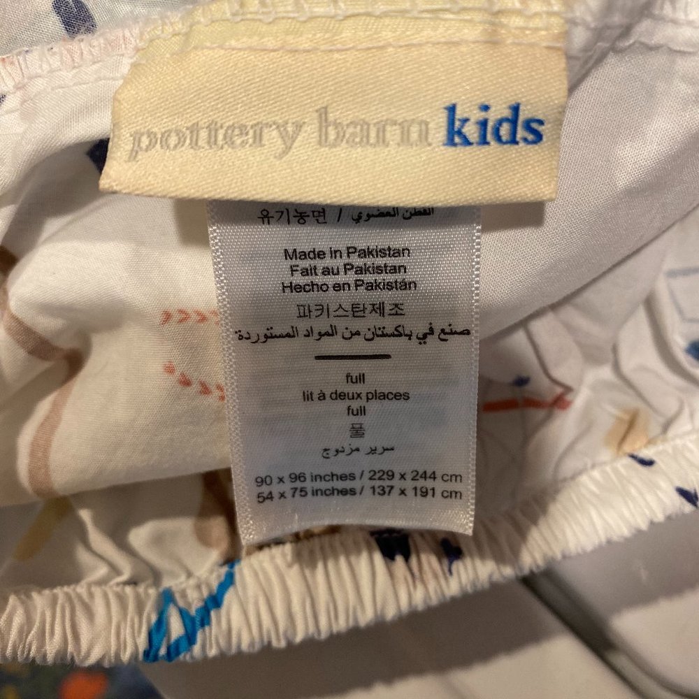 Pottery Barn kids fitted sheet - full
